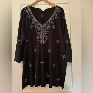 J. Jill 2x Black Tunic with White Embroidery